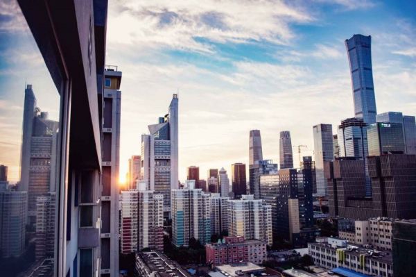 楼宇智能化，传统建筑，优势，生活品质，节能环保，安全性